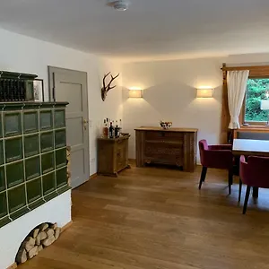 Ferienhaus Traumhaftes Direkt Am Tegernsee, Rotta